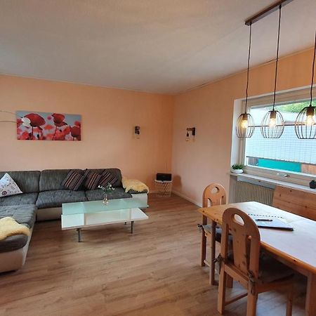 Schöne Ferienwohnung mit Terrasse Nähe Fürth Cadolzburg Exterior foto