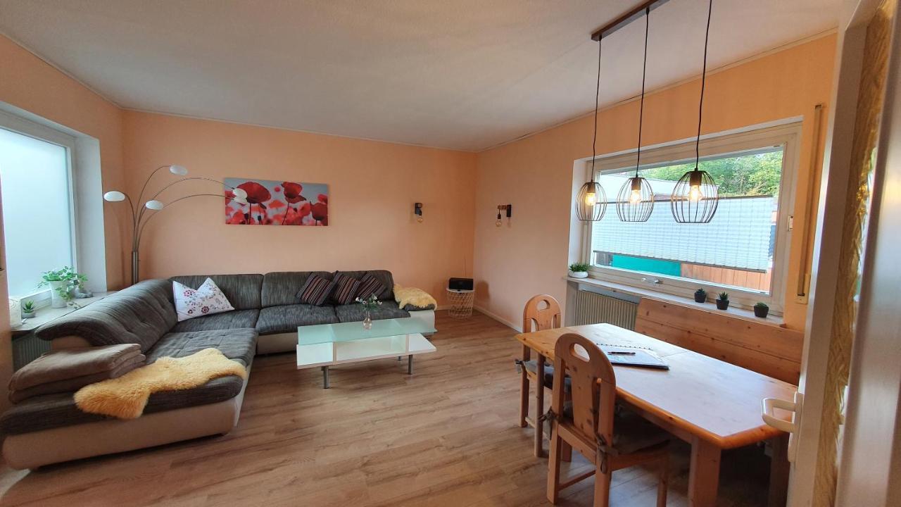 Schöne Ferienwohnung mit Terrasse Nähe Fürth Cadolzburg Exterior foto